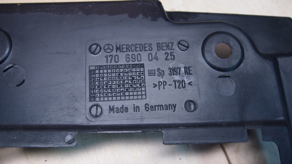 фото №5, Mercedes slk r170 обшивка багажника правий