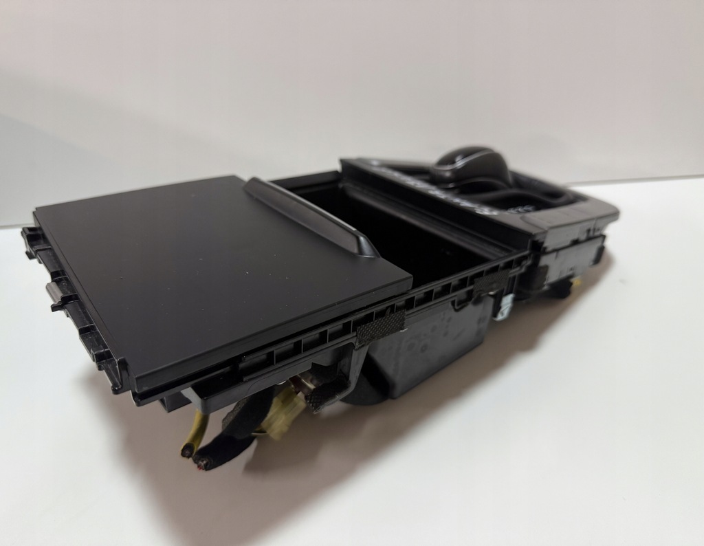 фото №9, Hyundai elantra vi 16-20 usa панель переключения передач переключатель рамка ручка