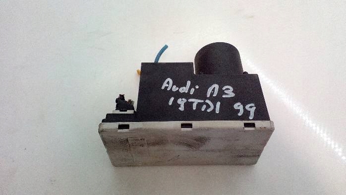 фото №7, Помпа замка центрального a3 8l 1,9tdi 8l0862257l