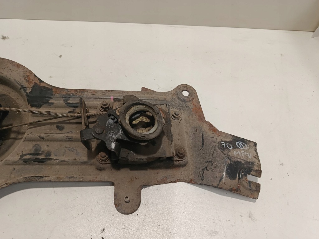 фото №5, Кронштейн кронштейн колеса запасного mazda mpv ii