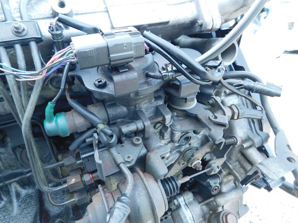 фото №9, Двигатель двигатель kompletny ford ranger i 2.5 td mazda b2500 wl-t 2002r