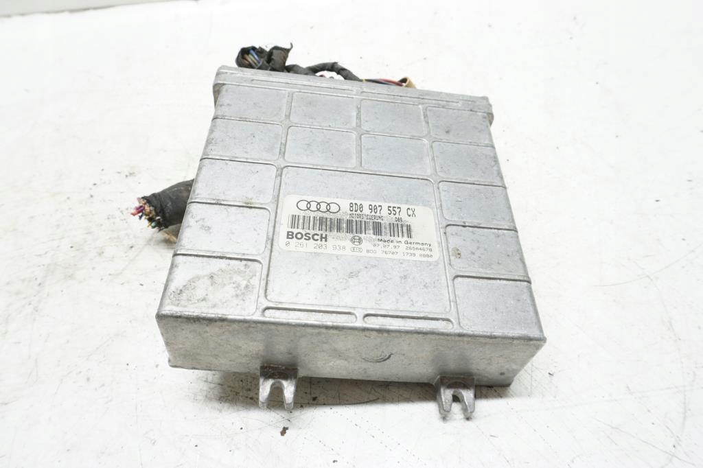 фото №1, Блок керування бортовий комп'ютер двигуна audi a4 b5 1.6