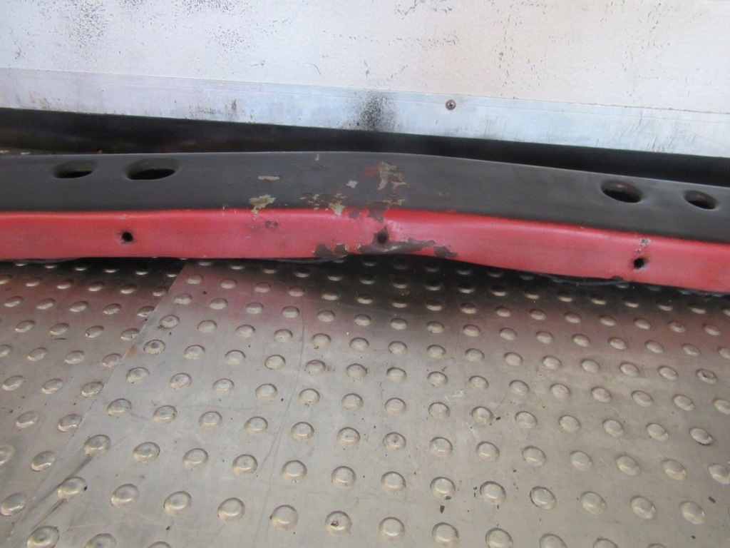 фото №9, Dodge durango i 2001 pas перед балка