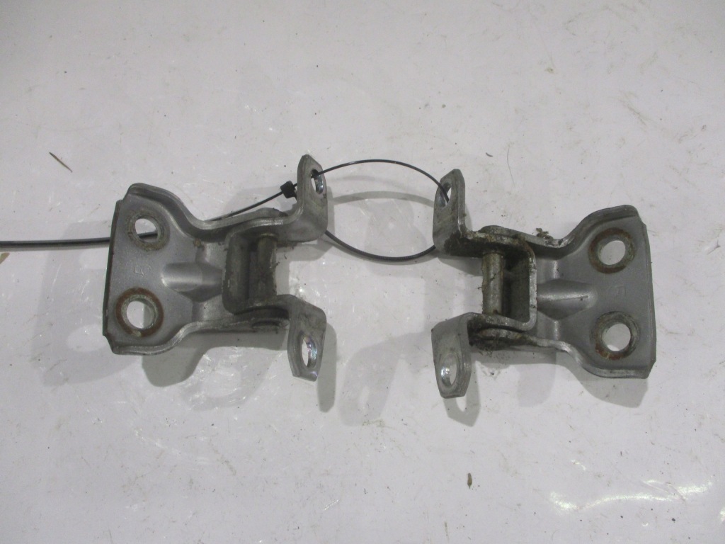 фото №2, Петля петлі двері лівий перед terios ii 06- s28