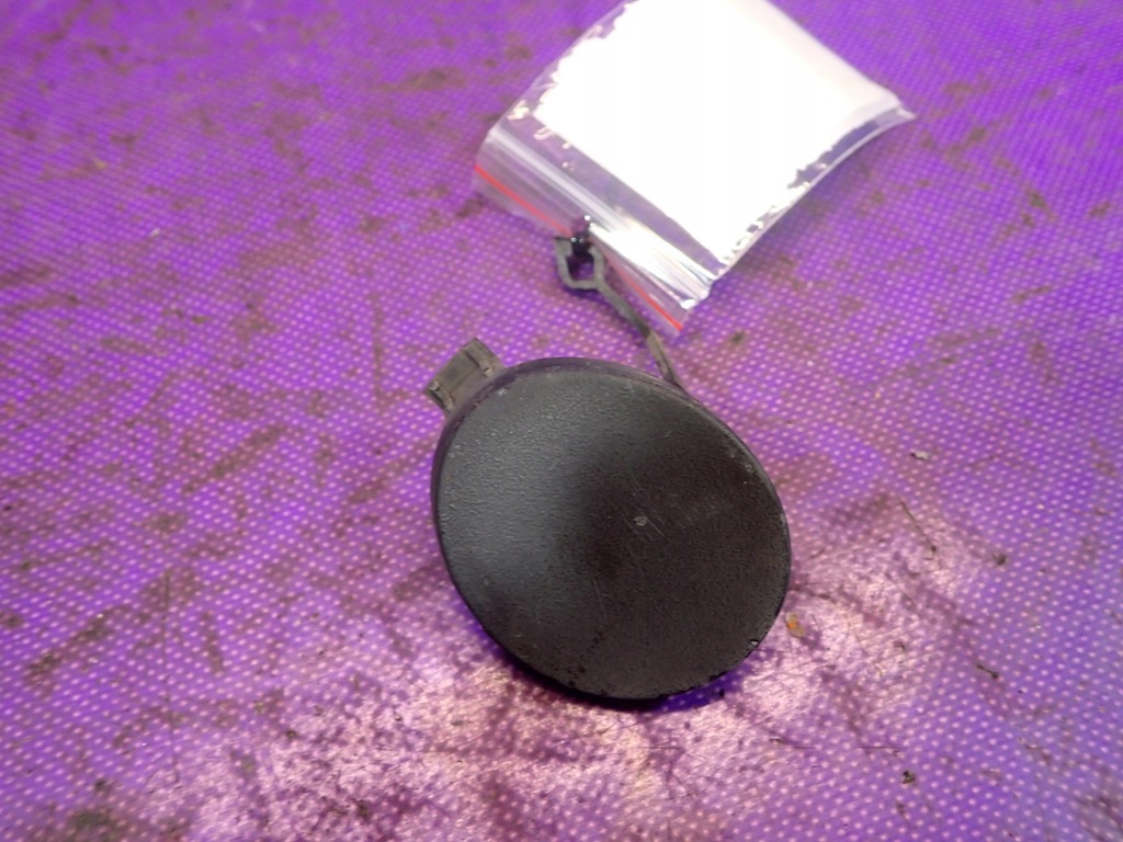 фото №1, Audi a2 99- заглушка фаркоп бампера задня задня 8z0807441a