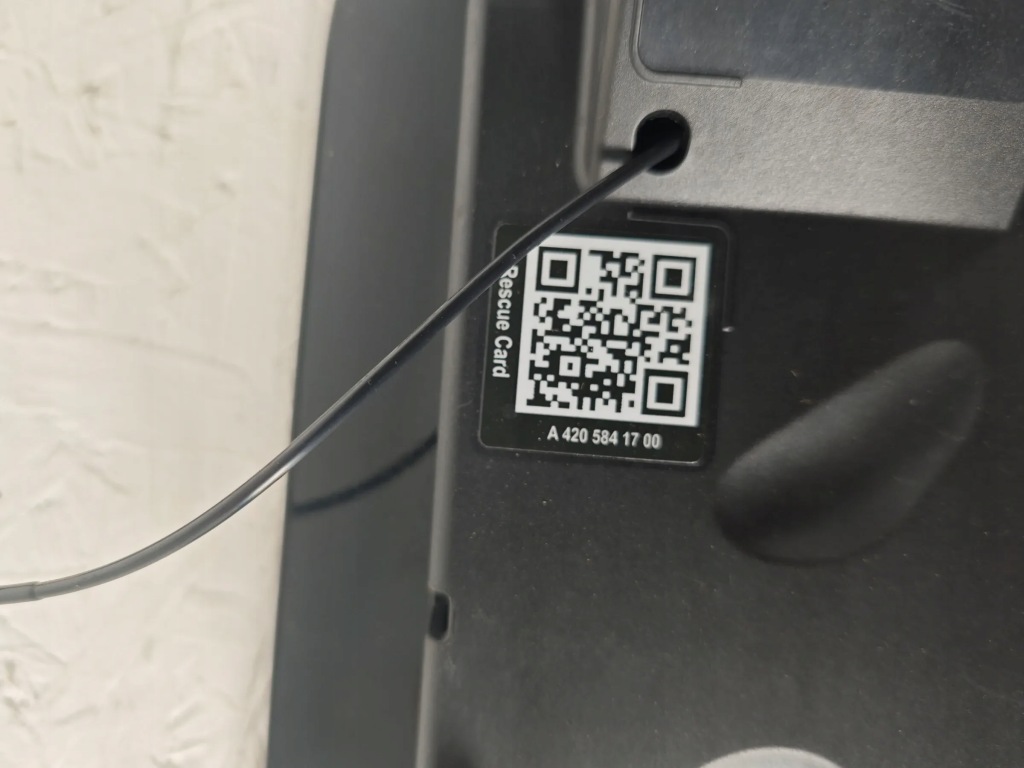 Крышка заливной топлива крышка a4205841700 kangoo iv mercedes citan ii w420 23r Цена