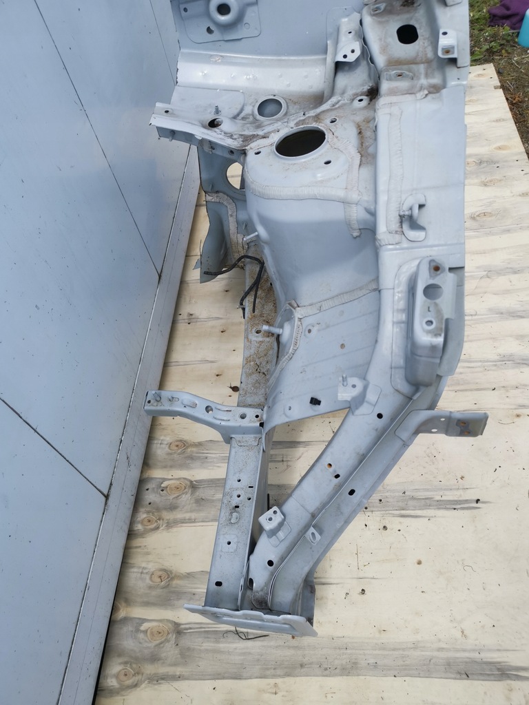 фото №1, Hyundai santa fe iv lift чверть передня ліва