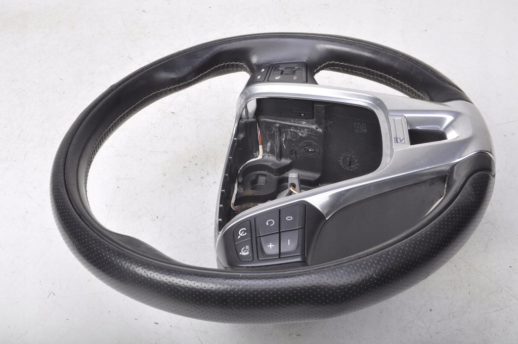 фото №12, Volvo v40 ii воздуховод кожаный rdesign многофункциональный