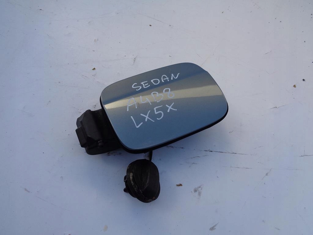 фото №1, Крышка заливной топлива audi a4 b8 lx5x