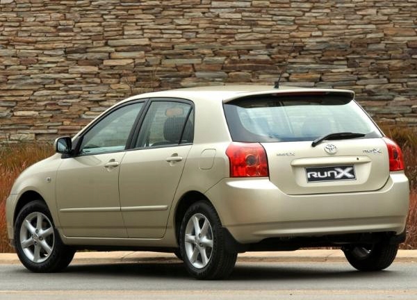Стекло задняя toyota corolla 02- b Цена
