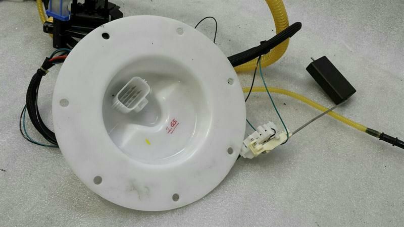 Aston martin vanquish s am29 насос топлива электрическая насос топлива cd33-9h3 в Украине