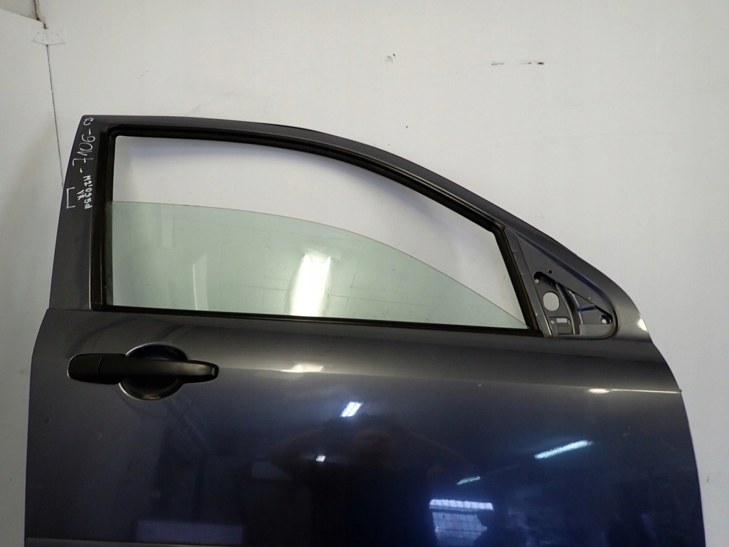 фото №9, Mazda2 mazda 2 dy 02-07 дверь передние правое