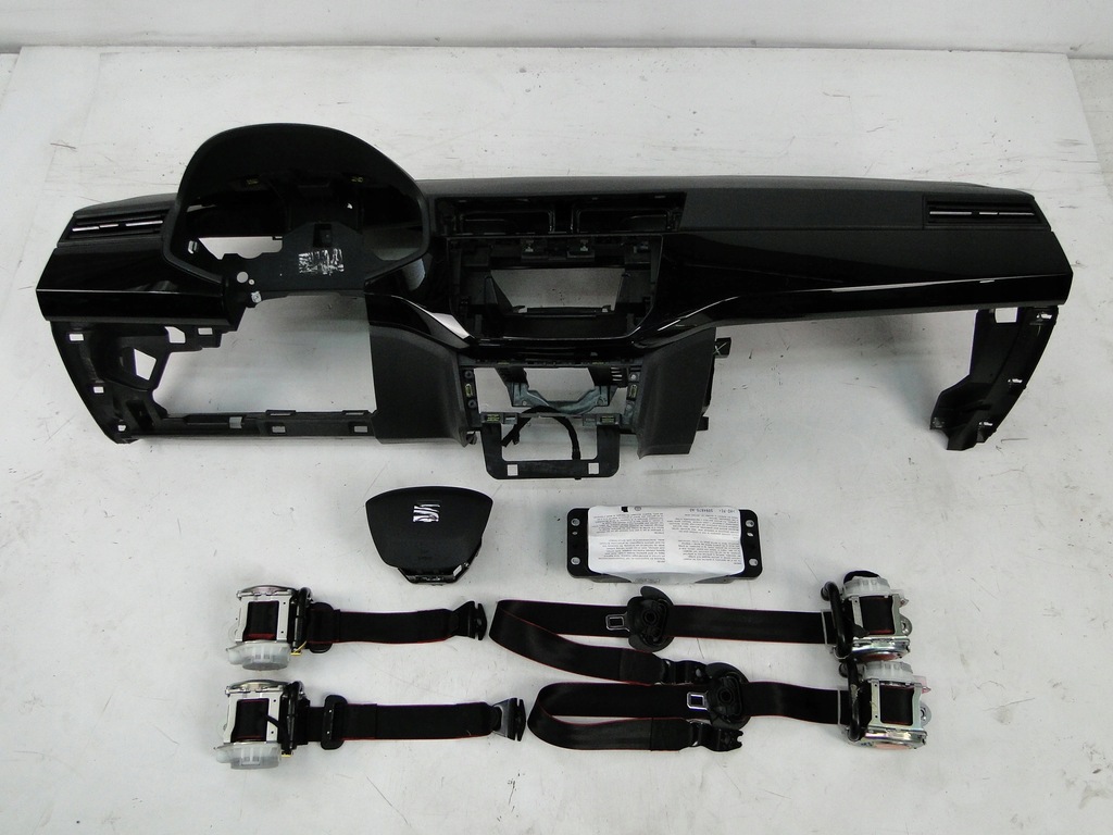 фото №2, Приборная панель консоль подушка безопасности seat ibiza 6f0 ryski