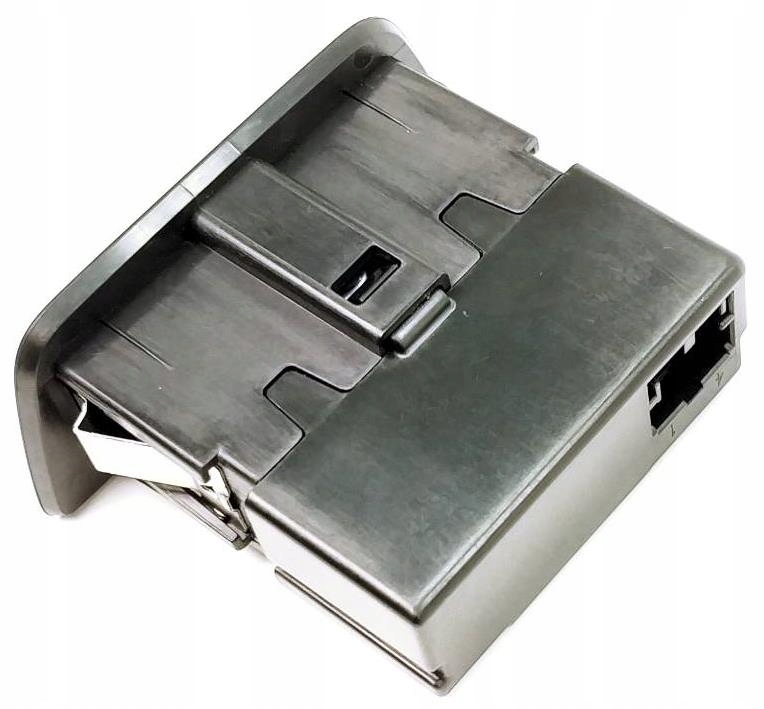 фото №9, Роз'єм заряджання usb vw t-roc 17-