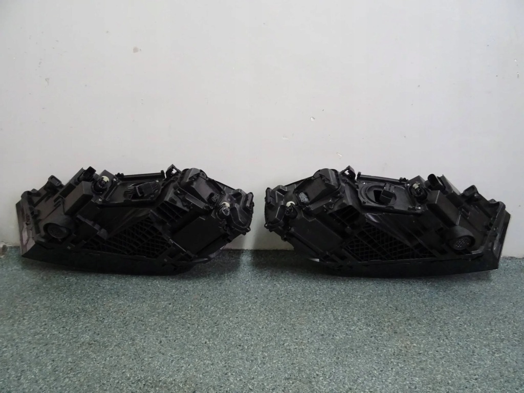 Купить Audi q7 4m 4m0 фары передние full led левая + правый