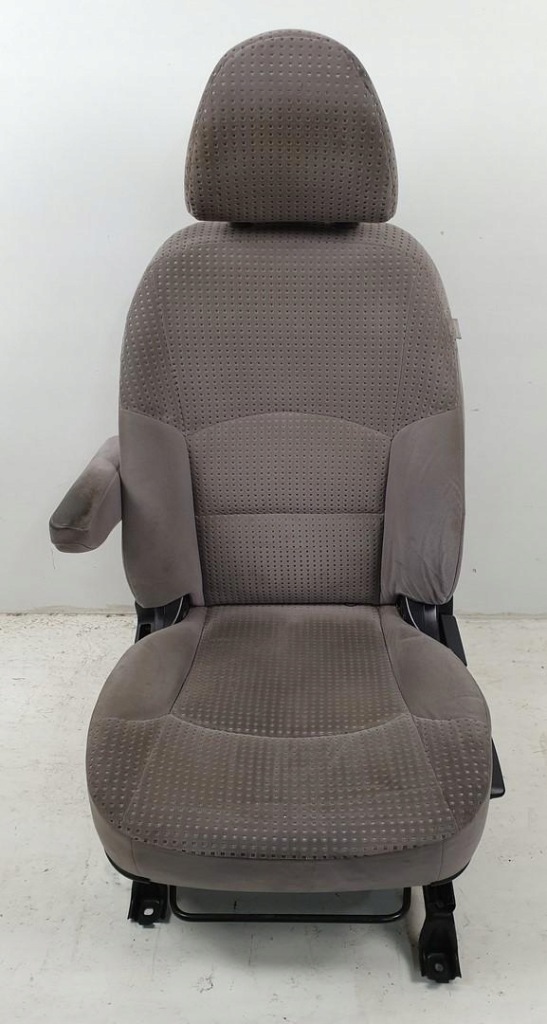 фото №1, Сидіння лівий перед водія mitsubishi grandis euro