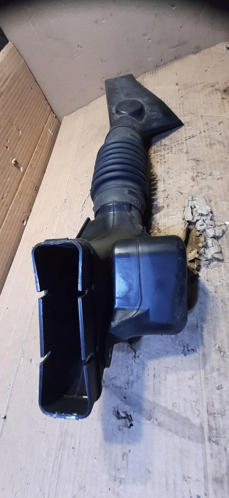 фото №5, Труба шланг воздуха lift outlander iii 1505a661