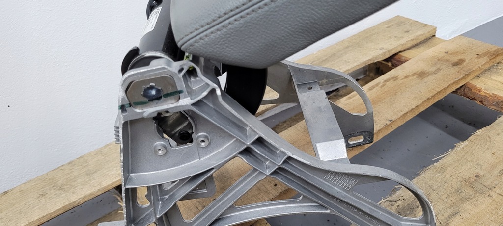 фото №7, A5 8w подлокотник средний кожа 8w0864283a a4 b9 8w