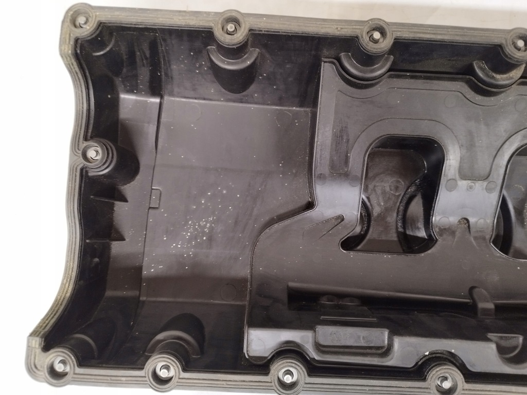 фото №13, Vw t5 крышка клапанов 070103469b