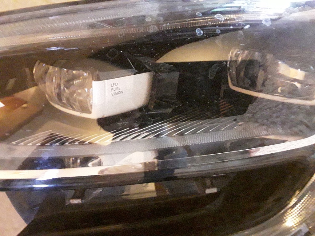 фото №3, Лампа лівий перед renault megane iv full led 260103857r