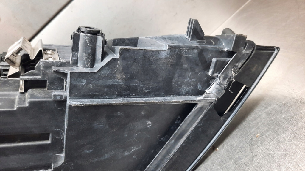 фото №15, Фара лівий ксенон 31214541 volvo c30 10-13r пошкоджений