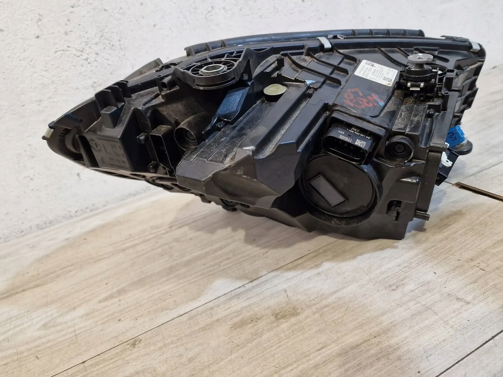 фото №8, Mercedes c klasa w206 21- лампа digital перед левая