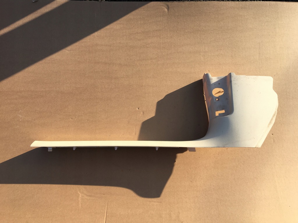 фото №1, Захист стійка поріг оббивка ліва a8 d4 ładna