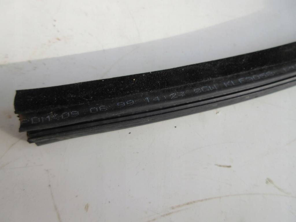 фото №7, Прокладка двері кузов перед права bmw 3 e46