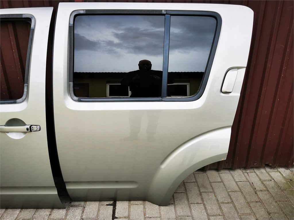 фото №2, Nissan pathfinder r51 дверь левая задняя полный