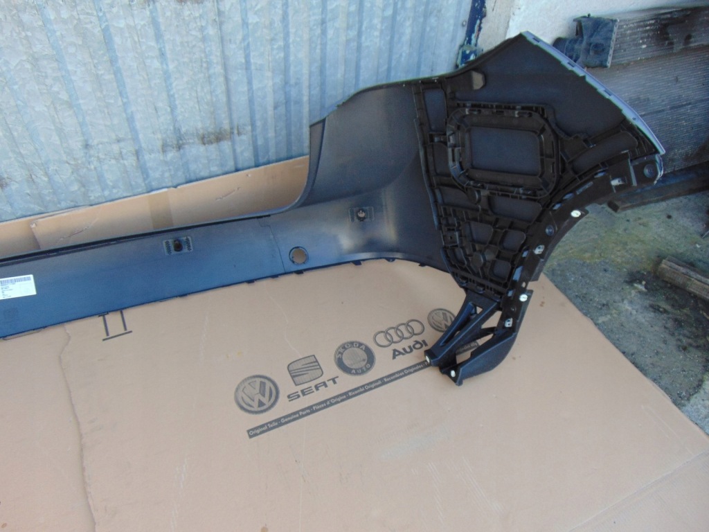 Бампер задня porsche cayenne ii новий оригінал Зі Шроту