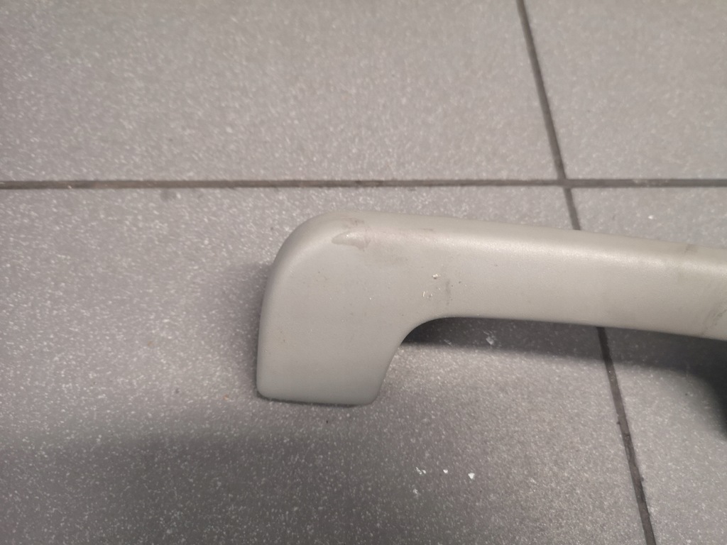 фото №5, Ручка потолочный перед audi a4 b6 8e0857607