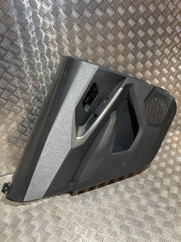 фото №1, Обшивка двері лівий задня peugeot 3008 iii 23-