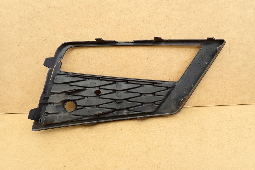 фото №6, Seat ateca 16- решётка бампера передний 575853665c lh оригинальный номер