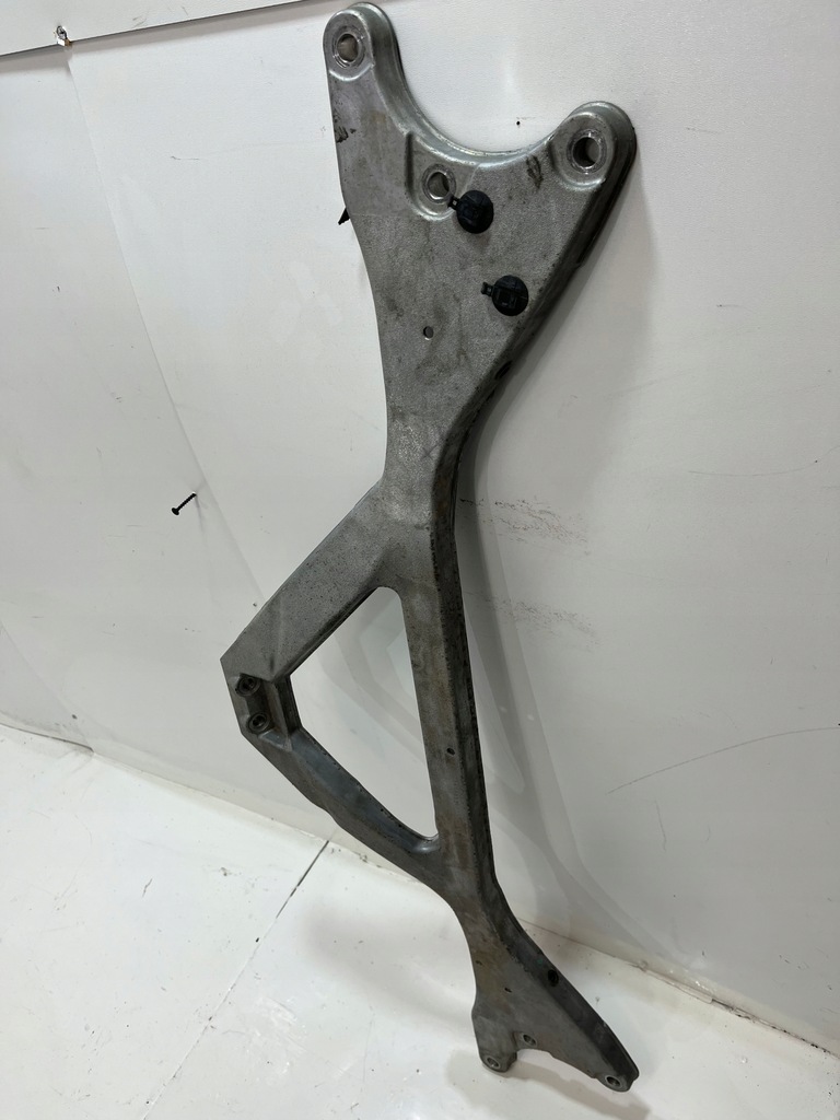 фото №1, Розпірка чашка audi a8 d4 4h0806151c