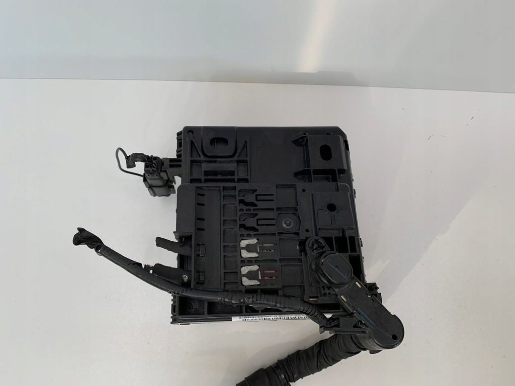 фото №9, Ford escape mk4 iv 2020- коробка предохранителей двигателя ecoboost комплектная