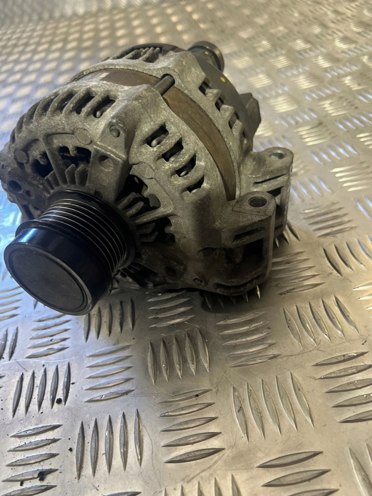 Maserati levante генератор 30318724485 в Україні