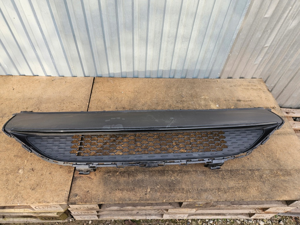 фото №1, Mercedes gle amg w167 решітка бампера перед