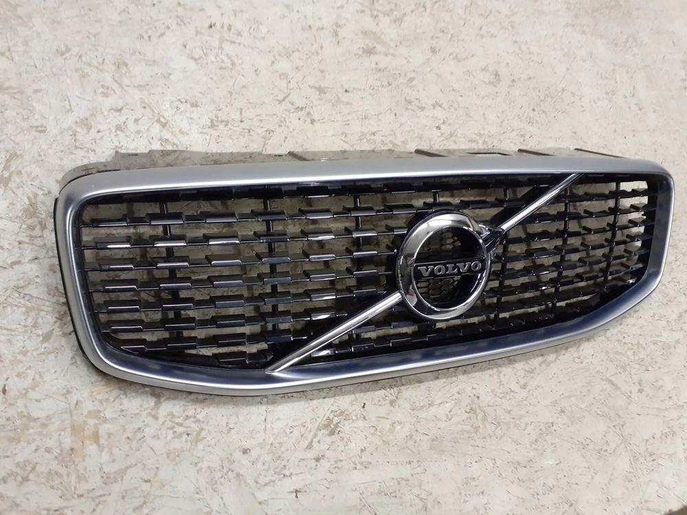 фото №2, Решітка радіатора решітка радіатора volvo xc60 r-design 2017- 31425534
