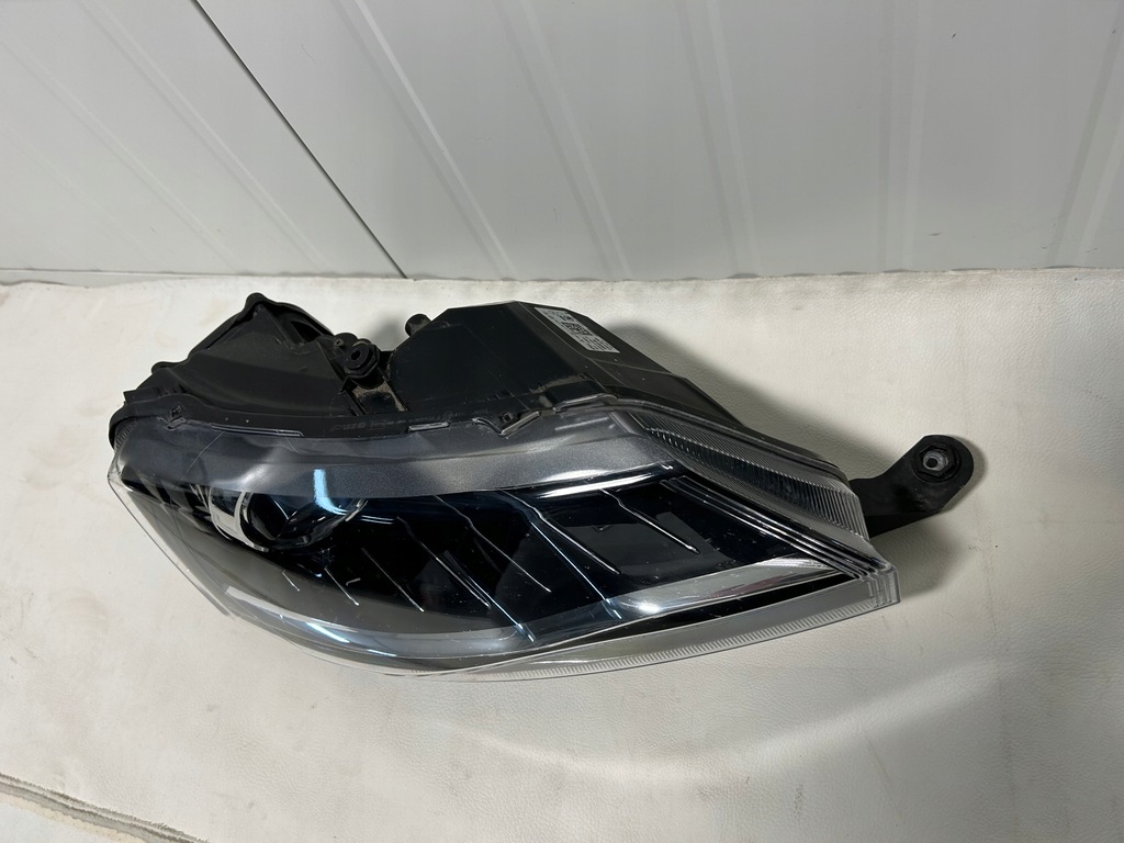 фото №5, Skoda rapid lift 17- bi-xenon лампа правый правая перед передняя фара