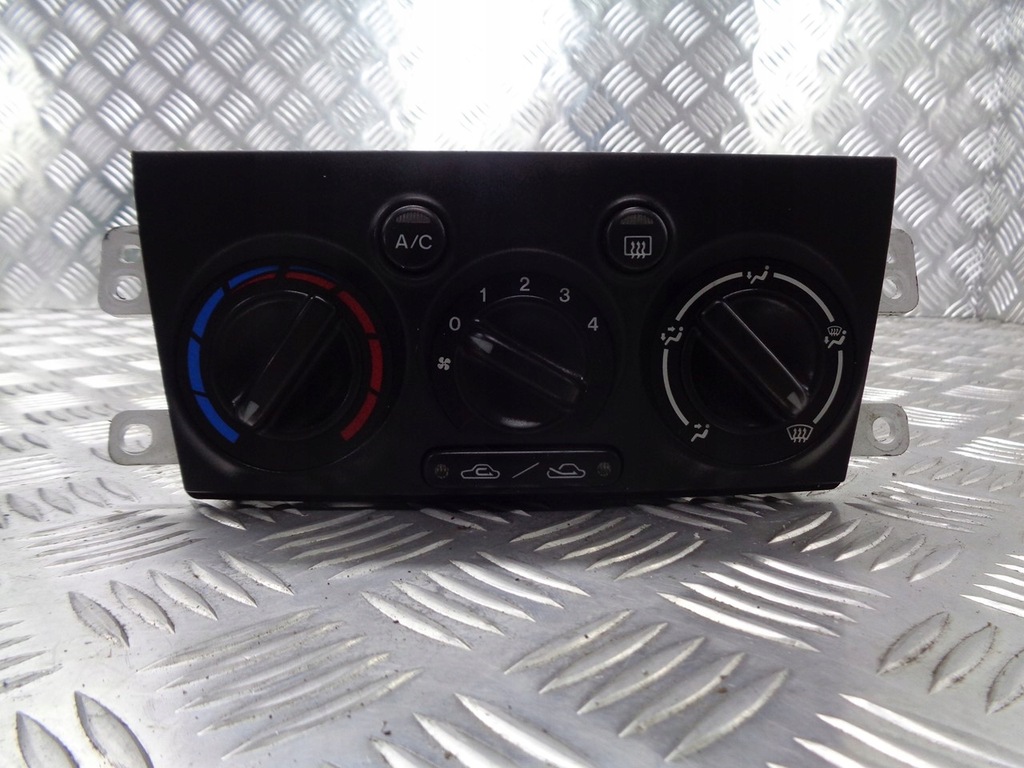 фото №1, Панель керування обдув mazda premacy