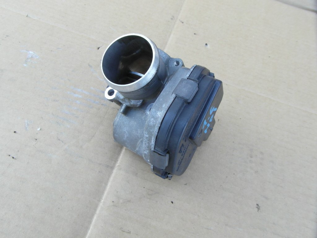 фото №1, Дроссельная заслонка peugeot 207 208 1.6 e hdi 9h06 12r