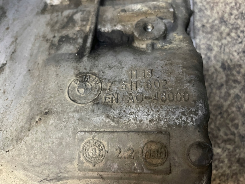 Поддон поддон масляная датчик уровня масла болты bmw e83 x3 2.5i m54 с Разборки