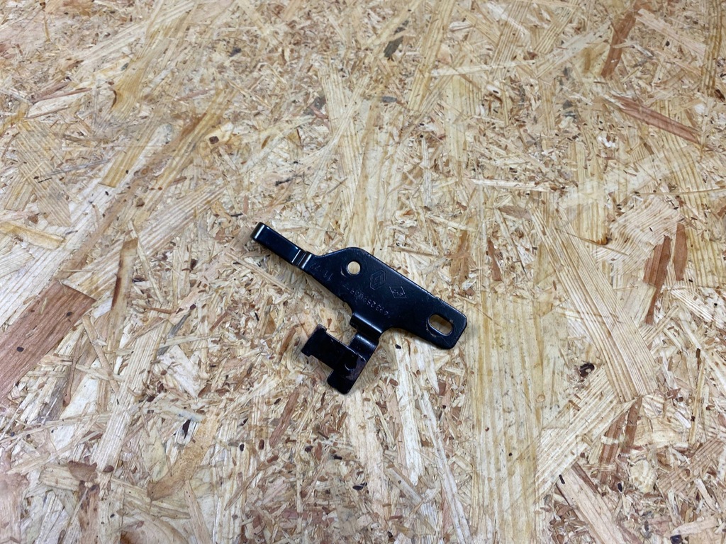 фото №6, Кронштейн кронштейн клапана вакууму пального renault clio v 149326903r