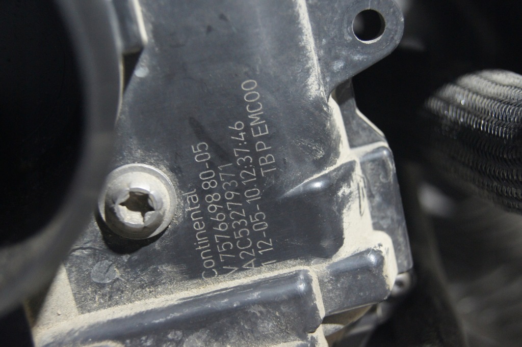 фото №8, Колектор всмоктуючий peugeot 8984654329 + дросельна заслінка