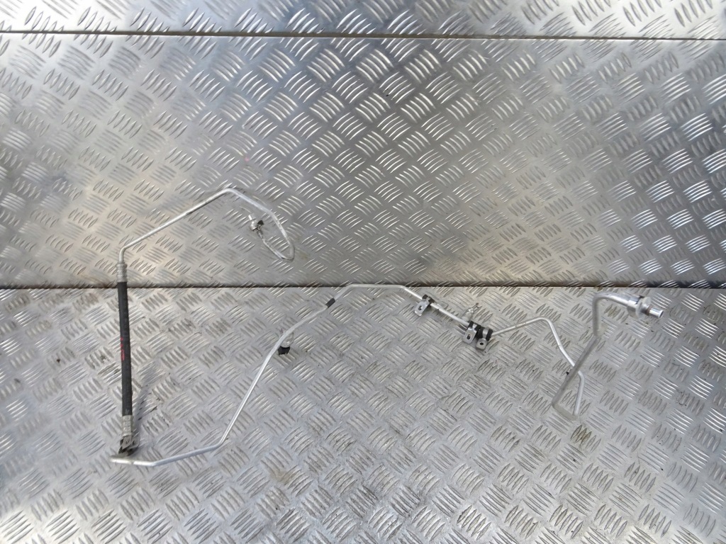 фото №1, Renault clio iv captur 0.9 tce шланг кондиціонера 924404702r