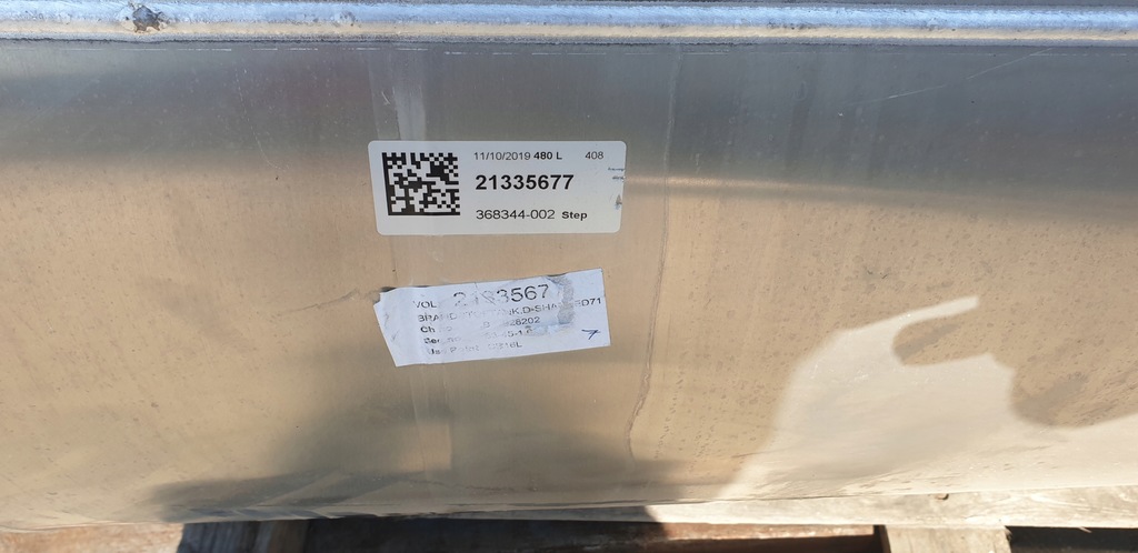 фото №6, Оригинальный новый бак топлива volvo fh 480l с łapami renault gama t