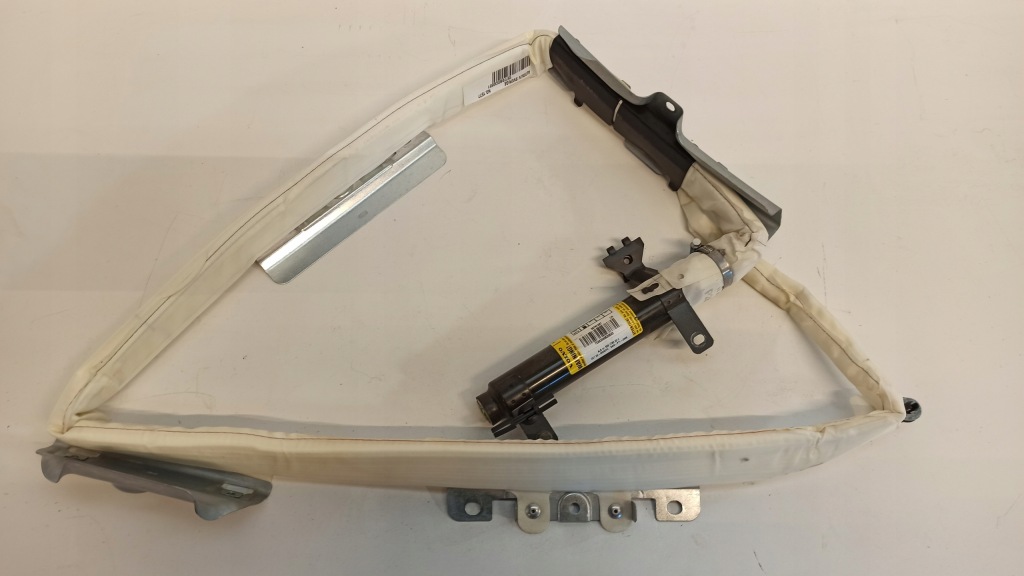 фото №1, Шторка безопасности левая volvo xc70 30781287