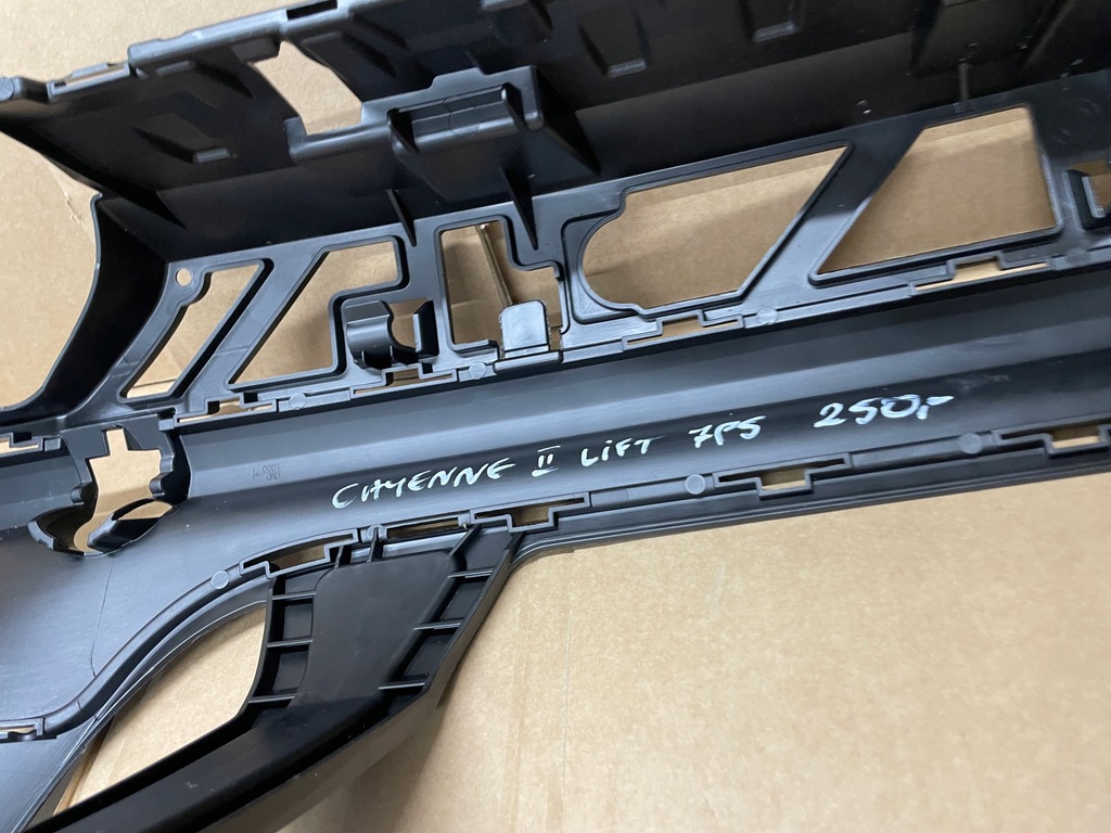 фото №6, Porsche cayenne ii lift 7p5 спойлер бампер задняя новый оригинал 7p5807521b