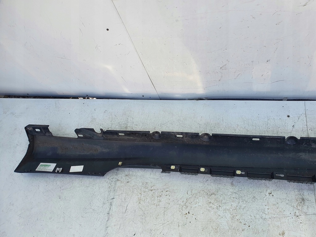 фото №7, Mercedes w207 amg поріг правий a2076901840