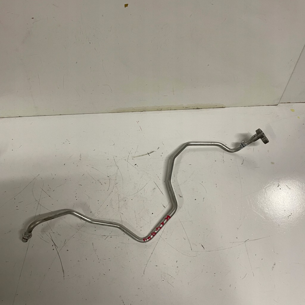 фото №1, Nissan micra v k14 пабтрубок  кондиционера 924415fn0b